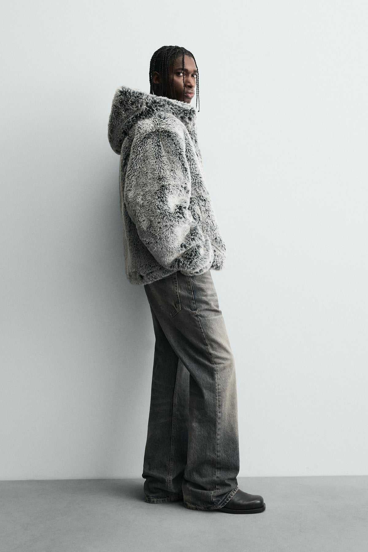 ZA Unisex Faux Fur Coat